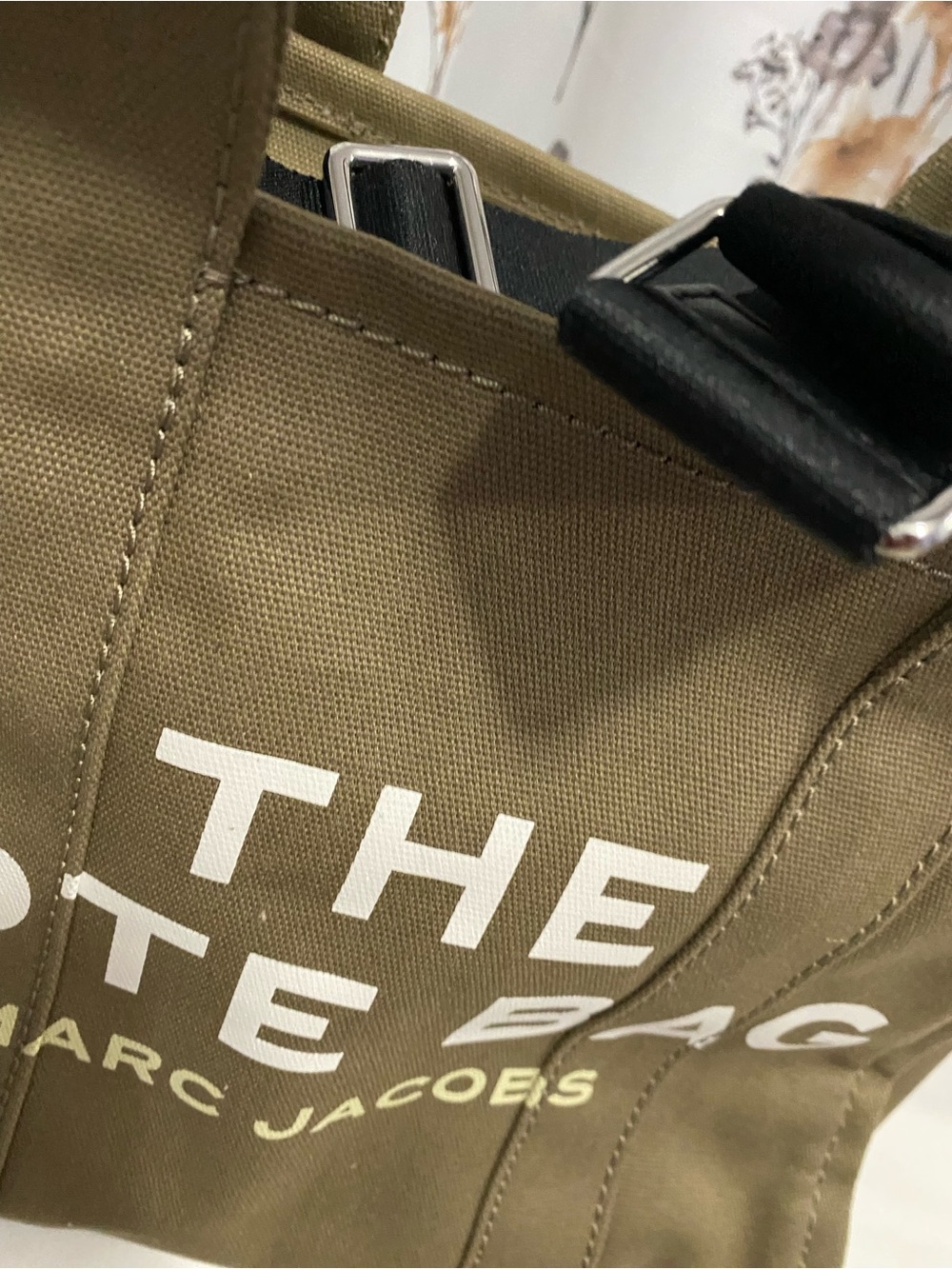 Women’s Marc Jacobs Military Green Medium Tote Bag Purse - Picture 10 of 11